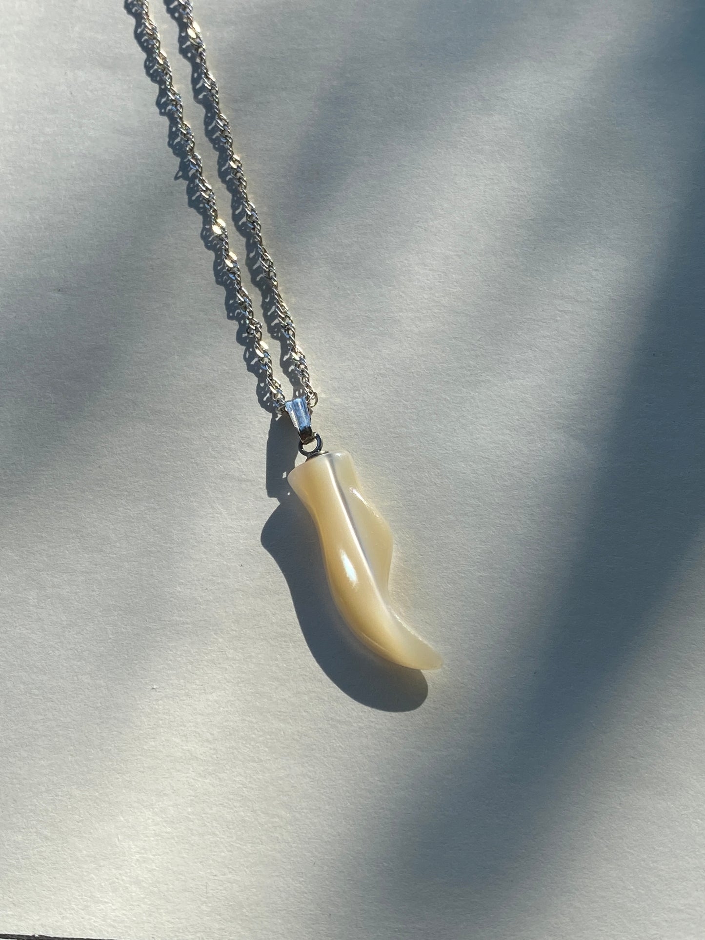 pendant no. 9